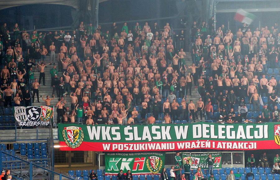 Zoom na striptiz kiboli Śląska :)