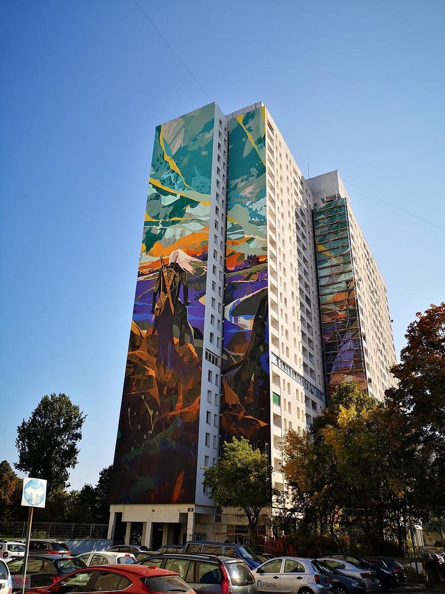 Wiedźmin - nowy mural na łódzkim Manhattanie - Piotrkowska 182