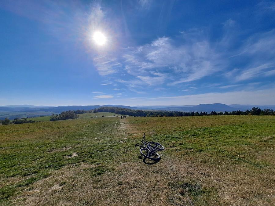 Przymiarki z widokiem na Beskid Niski.