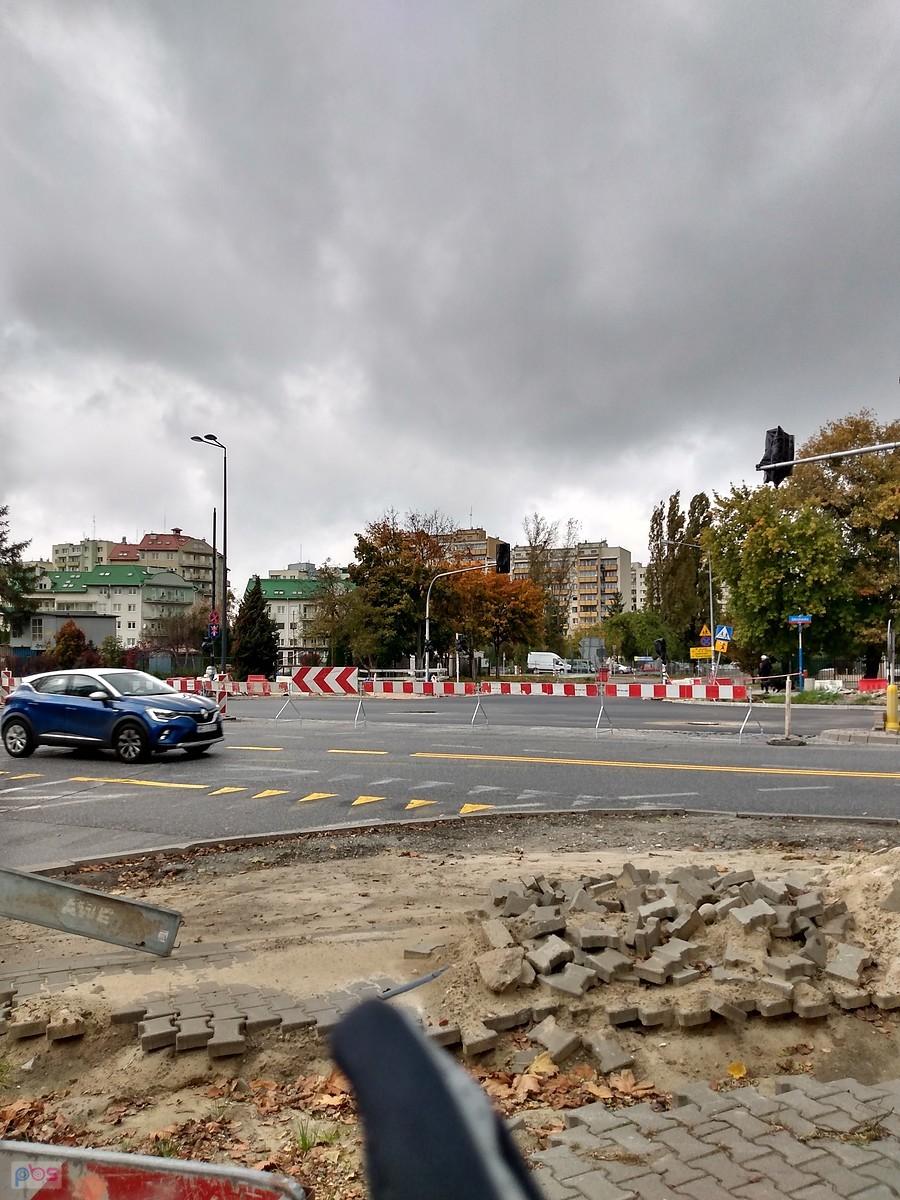 Zamknięta Konarskiego od Górczewskiej