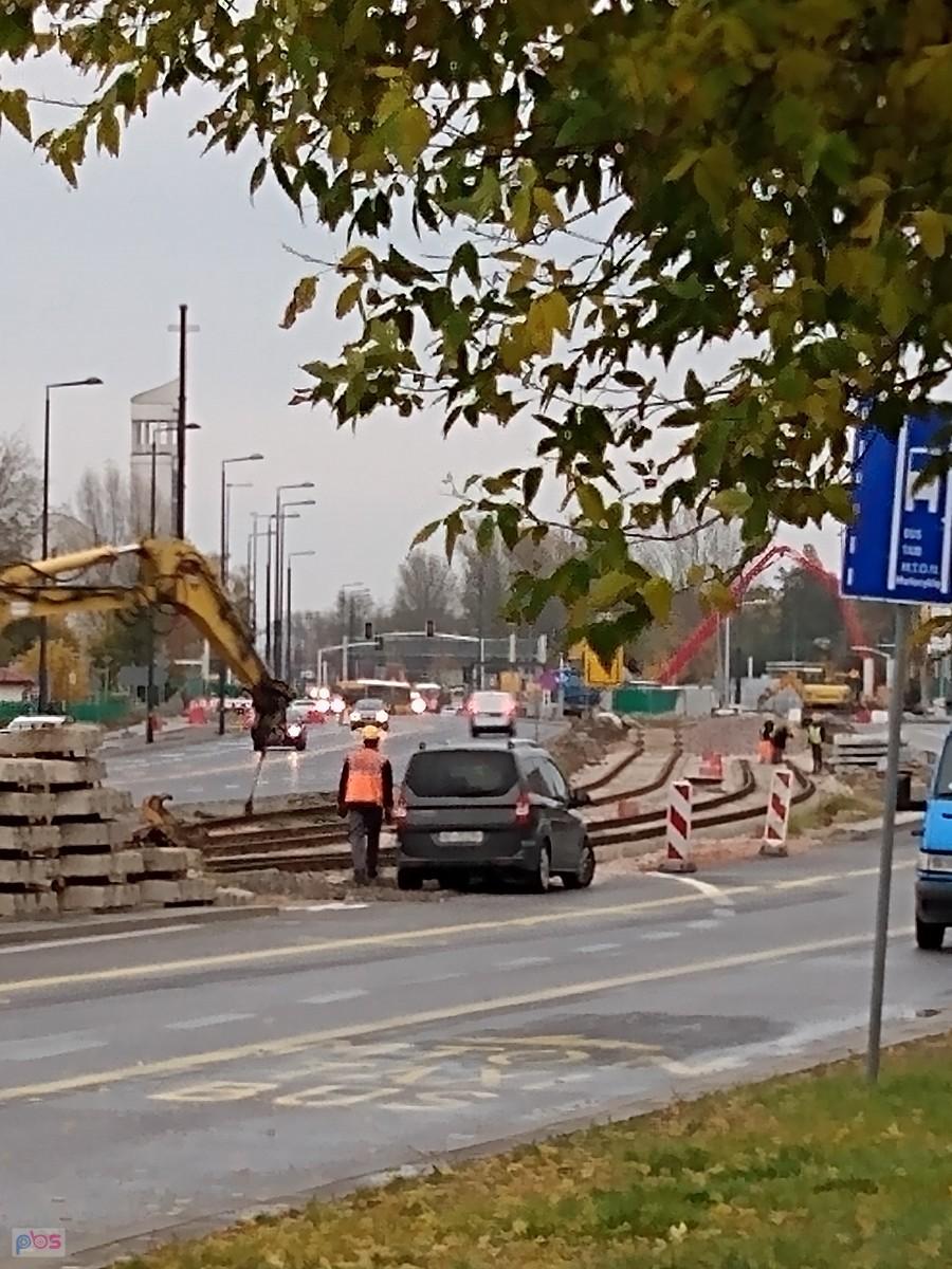 Trwa odbudowa Górczewskiej po zakończeniu prac związanych z metrem