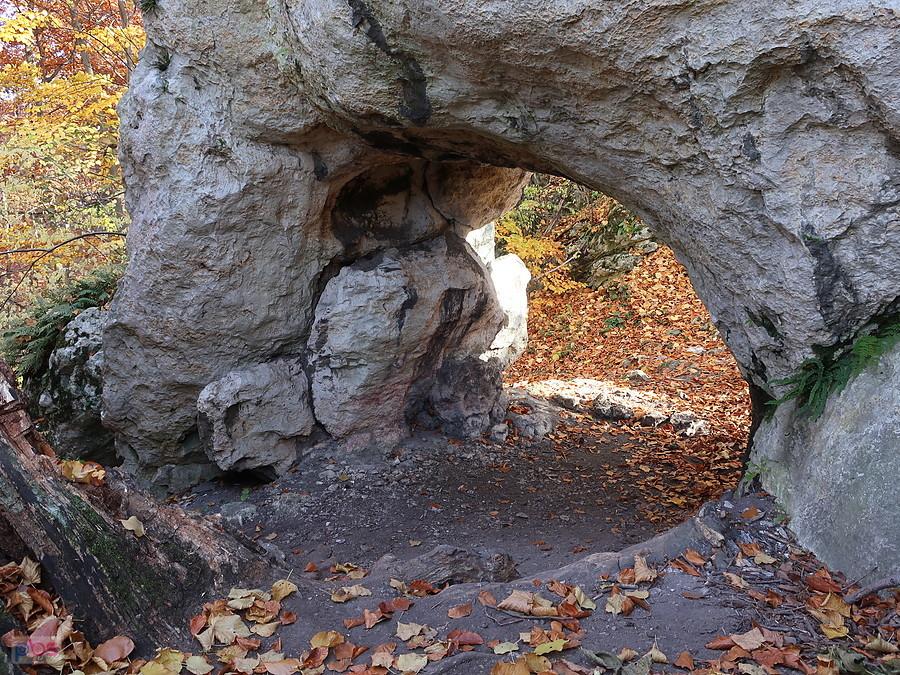 Brama nad Jaskinią Koralową