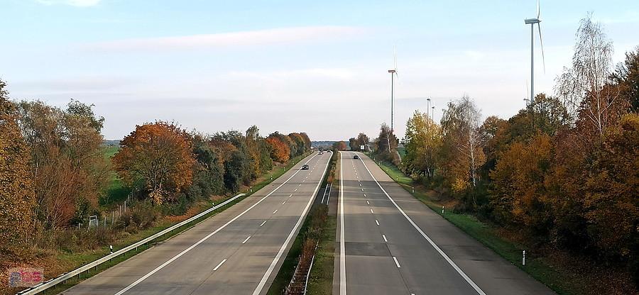Nad autostradą w Niemczech.