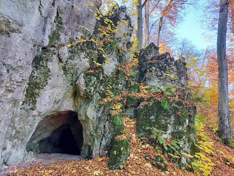 Jaskinia Komarowa (Sokole Góry)