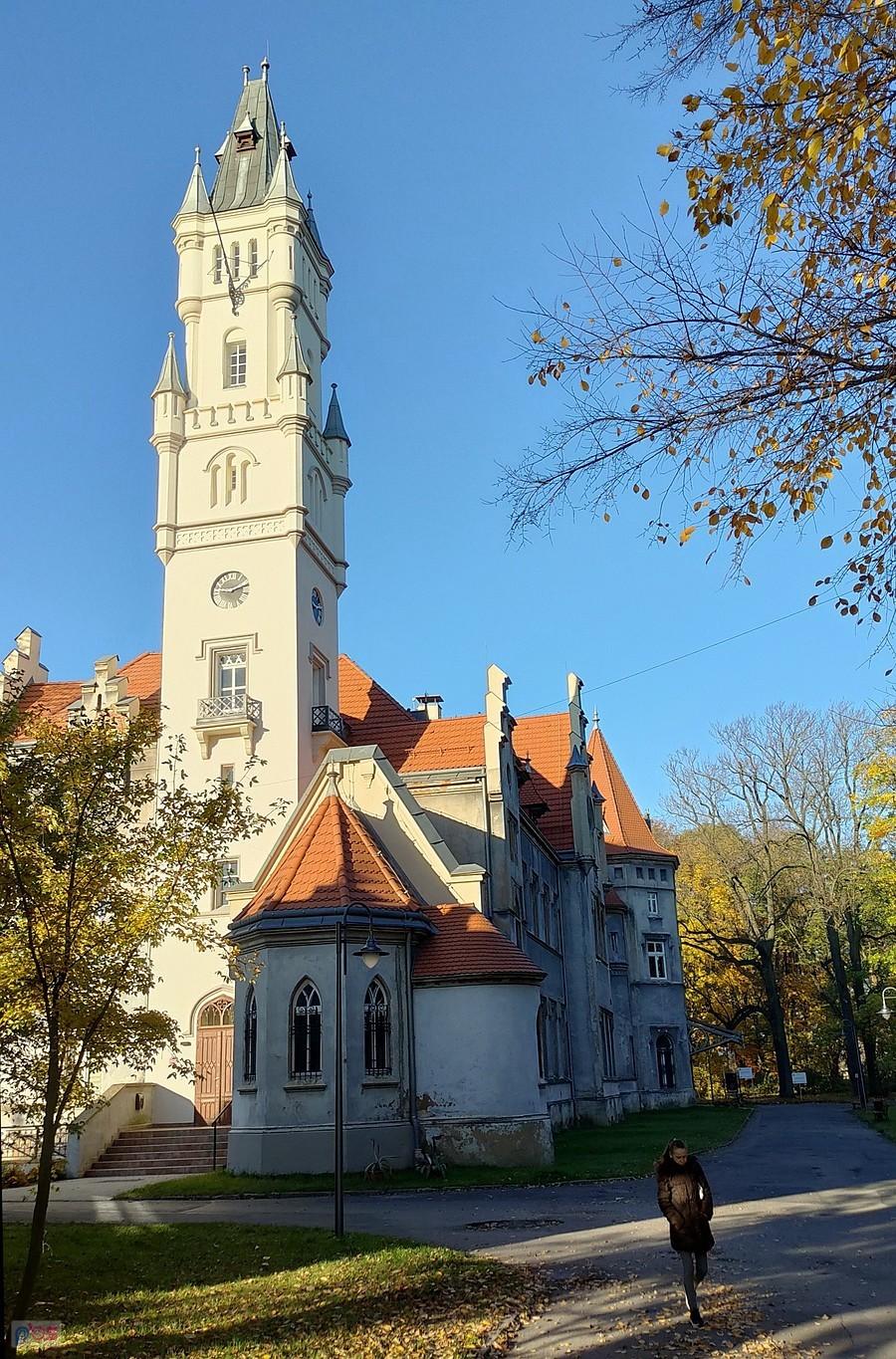 Szkoda, że tylko wieża odniowiona