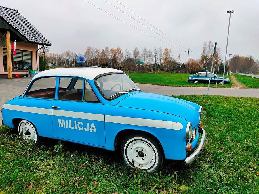 Milicja polinuje porządku