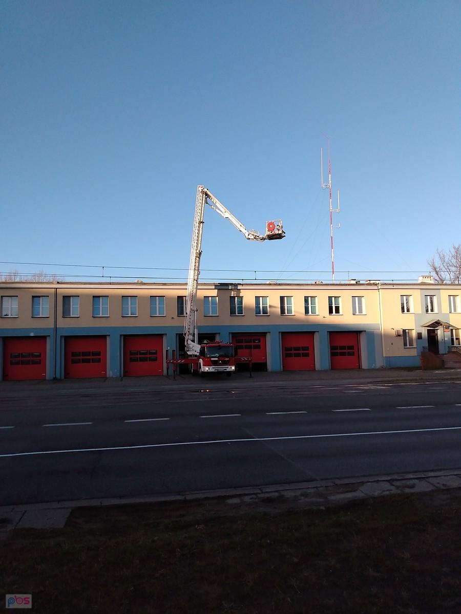 Straż "odkurza" samochody