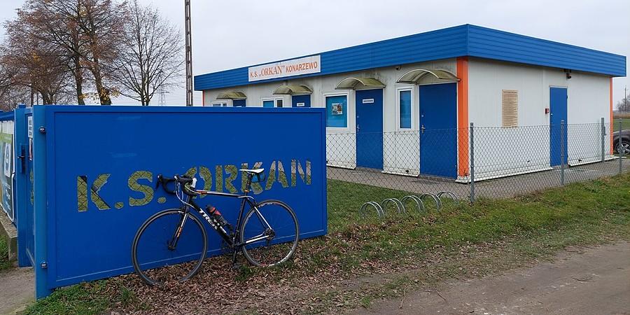Brama wjazdowa Orkana Konarzewo