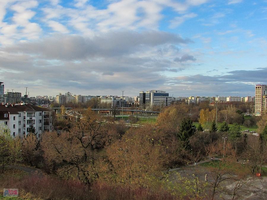 Widok z Kopy Cwila w kierunku Stawu Służewieckiego