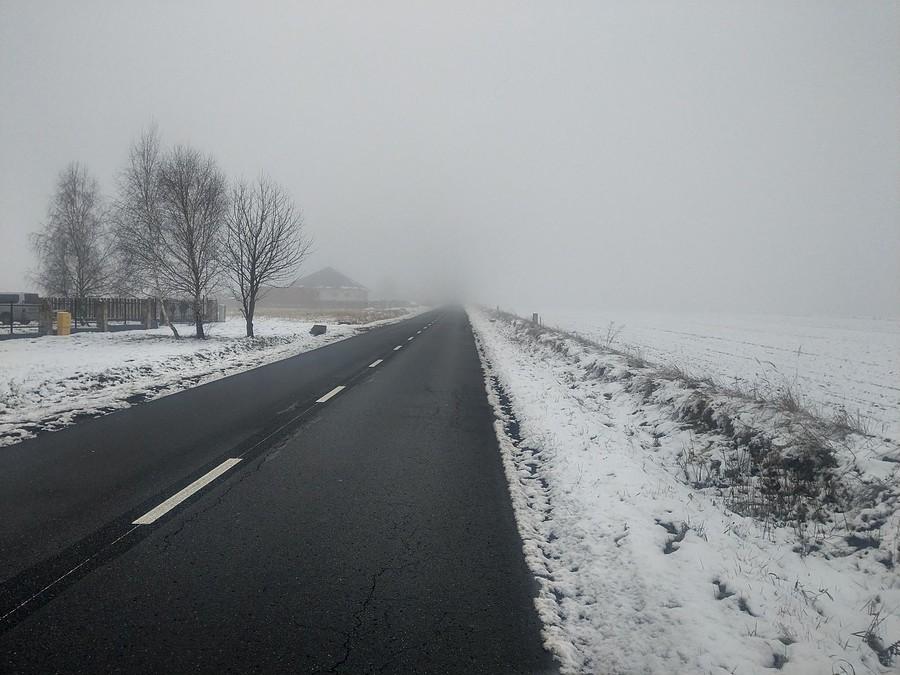 Im dalej tym większa mgła