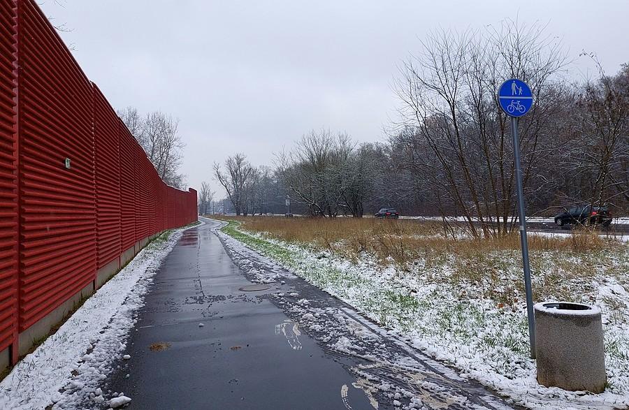 Ładnie odśnieżona DDR-ka na Dolnej Wildzie