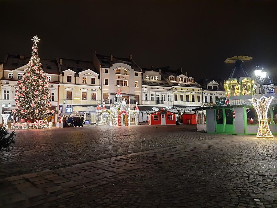 Świąteczny Rynek.