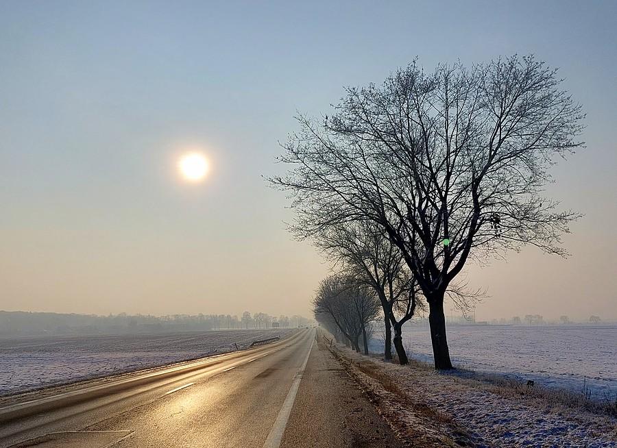 Mroźno, słonecznie i przejezdnie