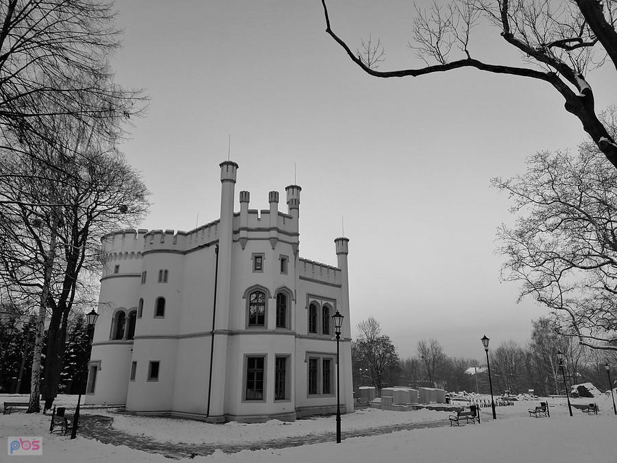 Oficyna pałacu Tiele-Wincklerów