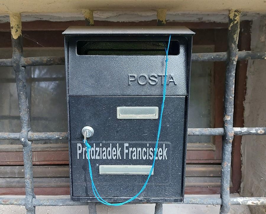 Zagadkowa skrzynka