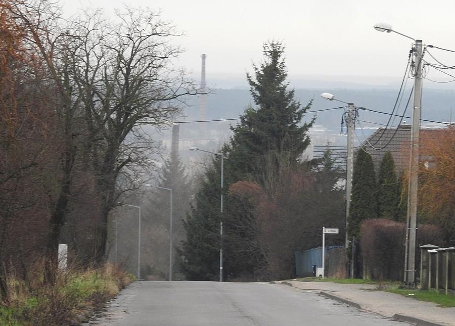 Zamglony widok na Mosinę z Osowej Góry