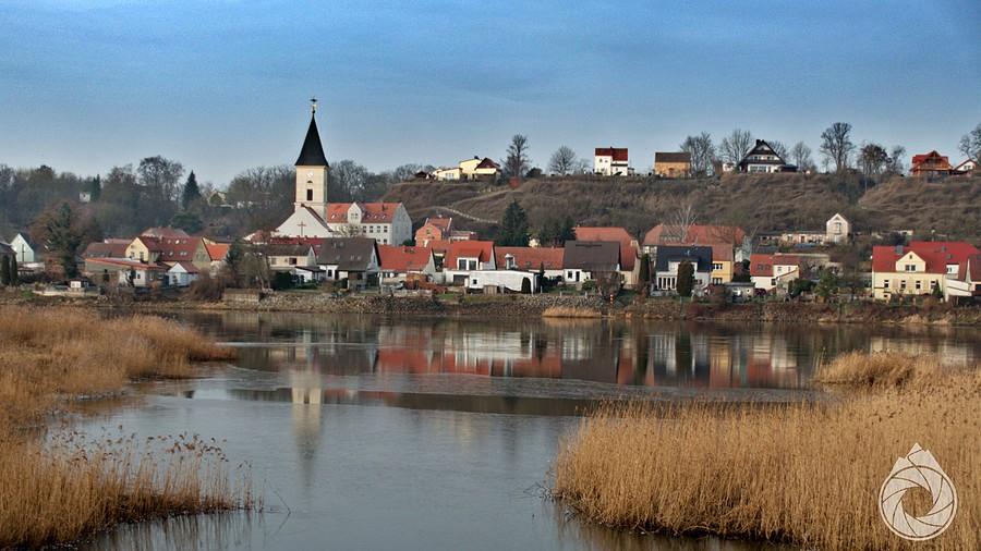 miasteczko Lebus stoi se za rzeką