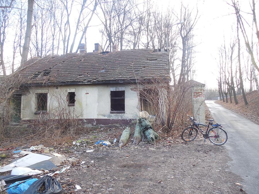 Orzegów - dawna brama wejściowa do KWK Karol
