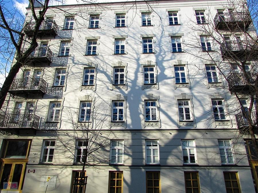 Fasada kamienicy Mariawitów