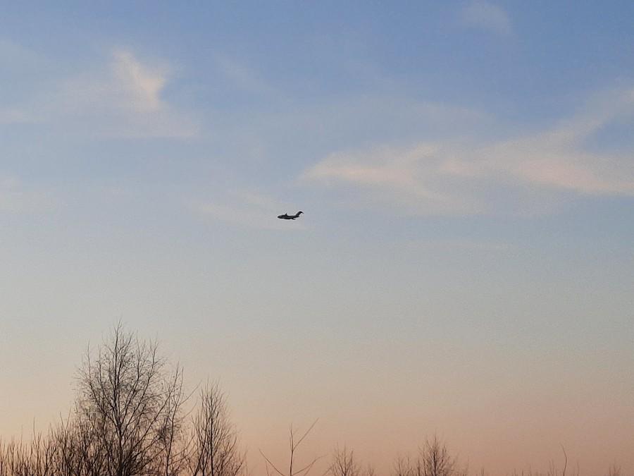 U.S. Air Force na niebie.
