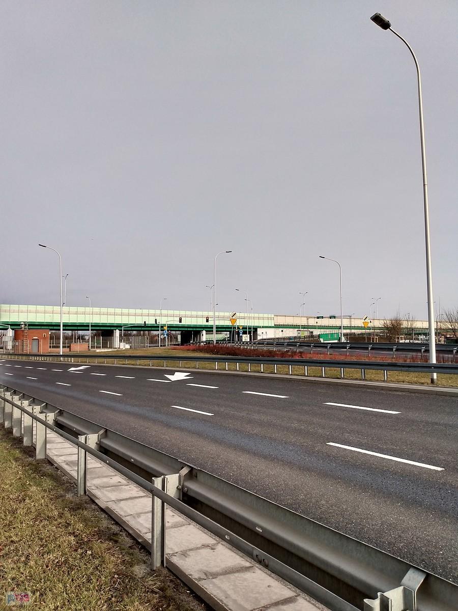 Widok z Marymonckiej na most północny