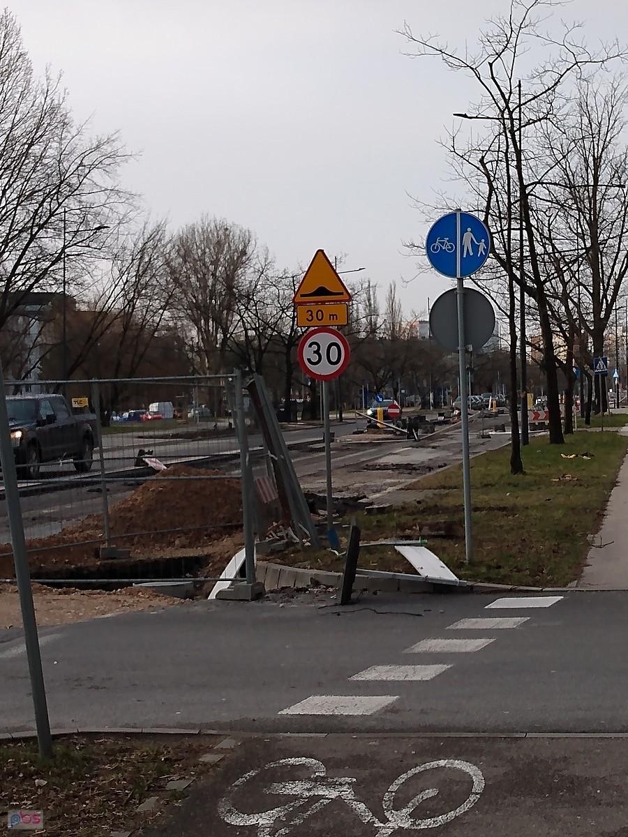 Sokratesa dalej rozbabrana, cos wolno idzie im ten remont