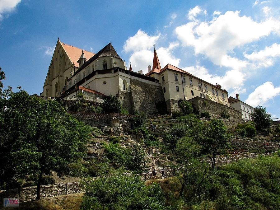 Znojmo - kościół św. Mikołaja i kaplica św. Wacława