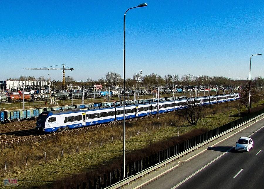 Flirt Intercity poleciał w kierunku Radomia