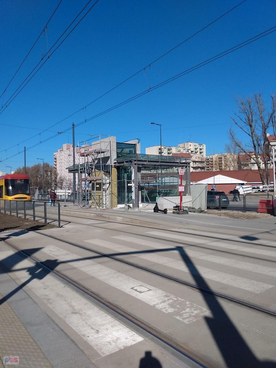 Wejście do budowanej stacji metra Bemowo Ratusz