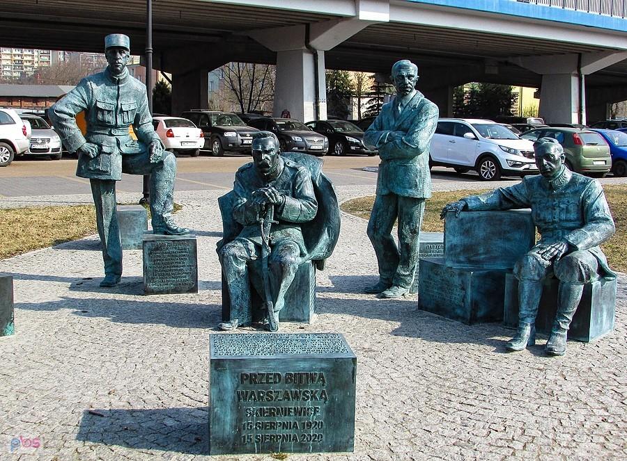 Skierniewice, pomnik upamiętniający setną rocznicę zwycięstwa nad bolszewikami
