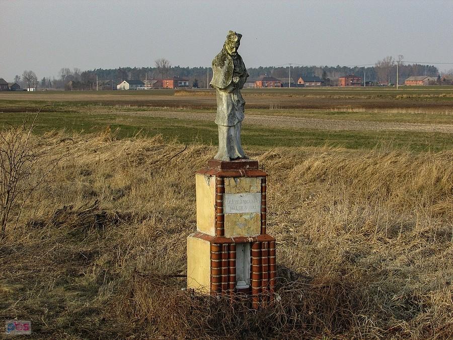 Nepomucen nad rzeczką Bobrówką