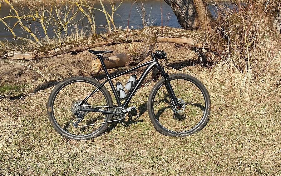 Po zimowym śnie Black Peak wraca do żywych