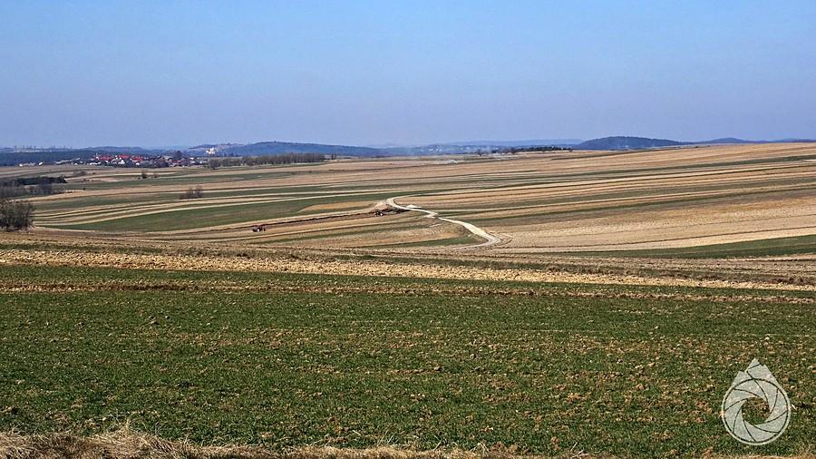 nad polami sułoszowskimi
