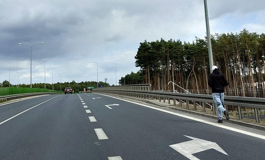 Pan chyba lekko nie trafił z trasą półmaratonu :)