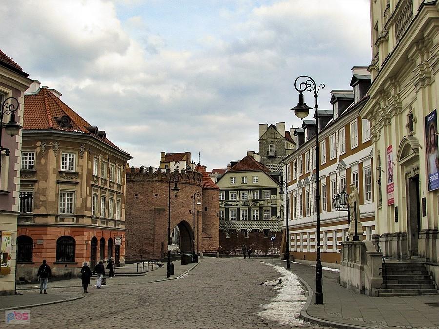 Ulica Freta przy kościele św. Ducha
