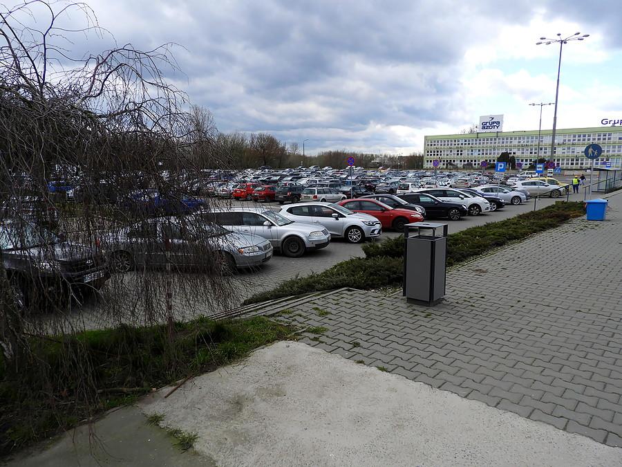 Parking Kombinatu Azoty.