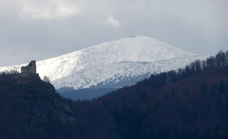 Zamek Chojnik i Śnieżka
