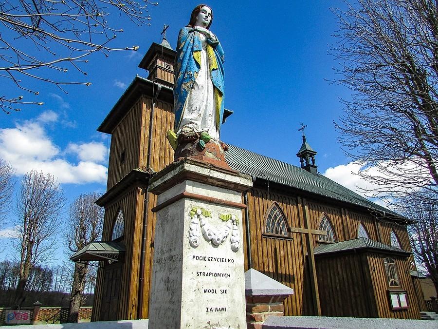 Kościół św. Leonarda w Chociszewie