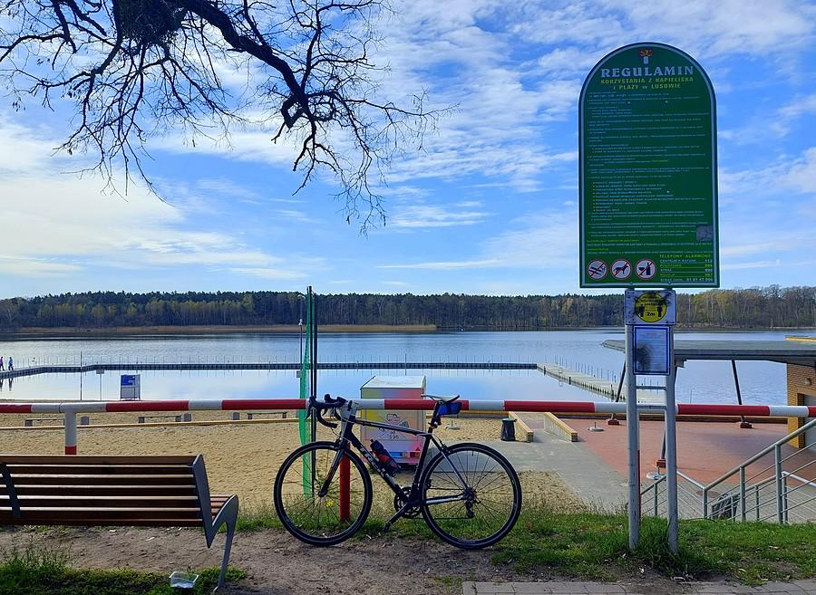 Plaża nad Jeziorem Lusowskim