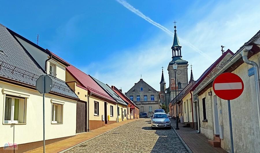 Ulica Mała Kościelna w Osiecznej