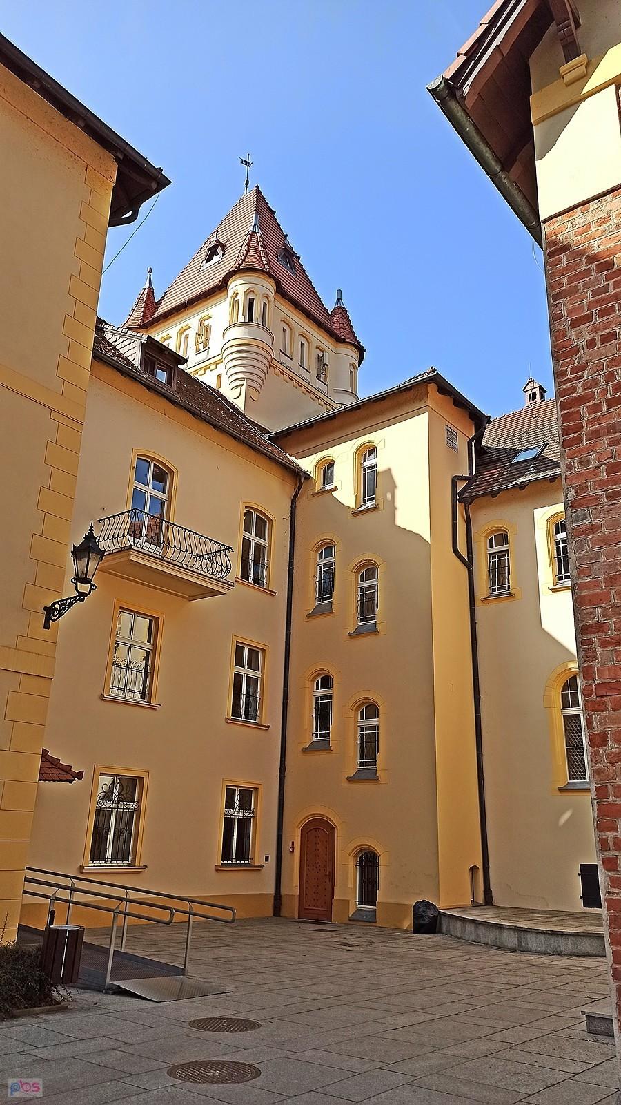 Osieczna. Zamkowa wieża