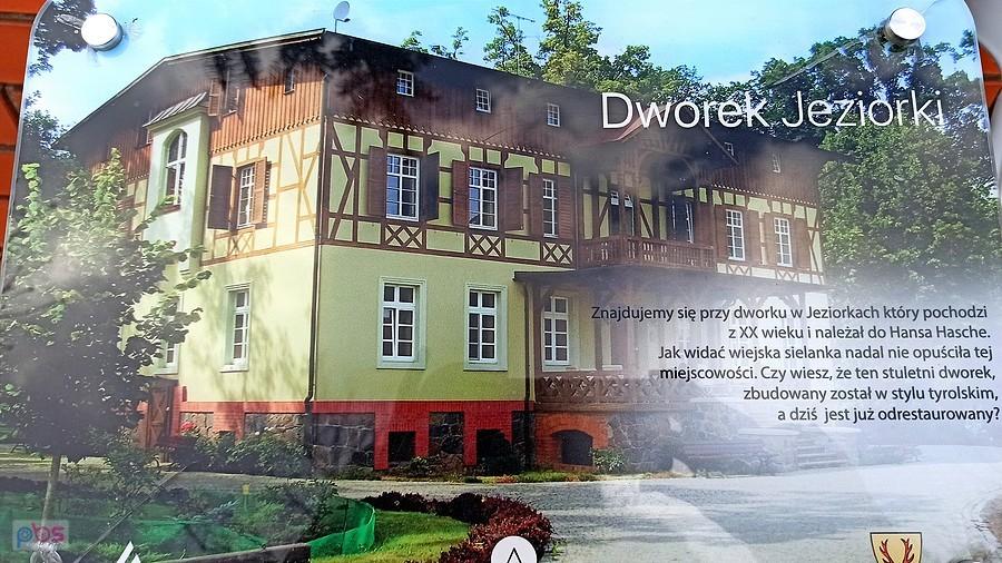 Dworek w Jeziorkach