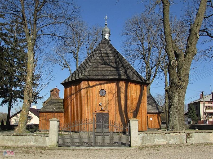 Kucice - kościół św. Michała Archanioła