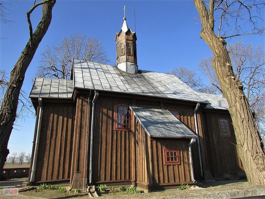 Świątynia w Pilichowie powstała w 1719 roku