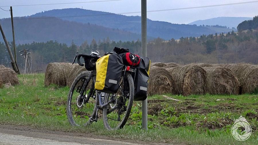 nad Wysoczanami pod Pasmem Bukowicy
