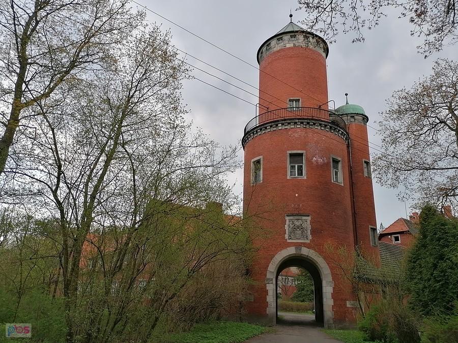 Wieża wodna w Brynku