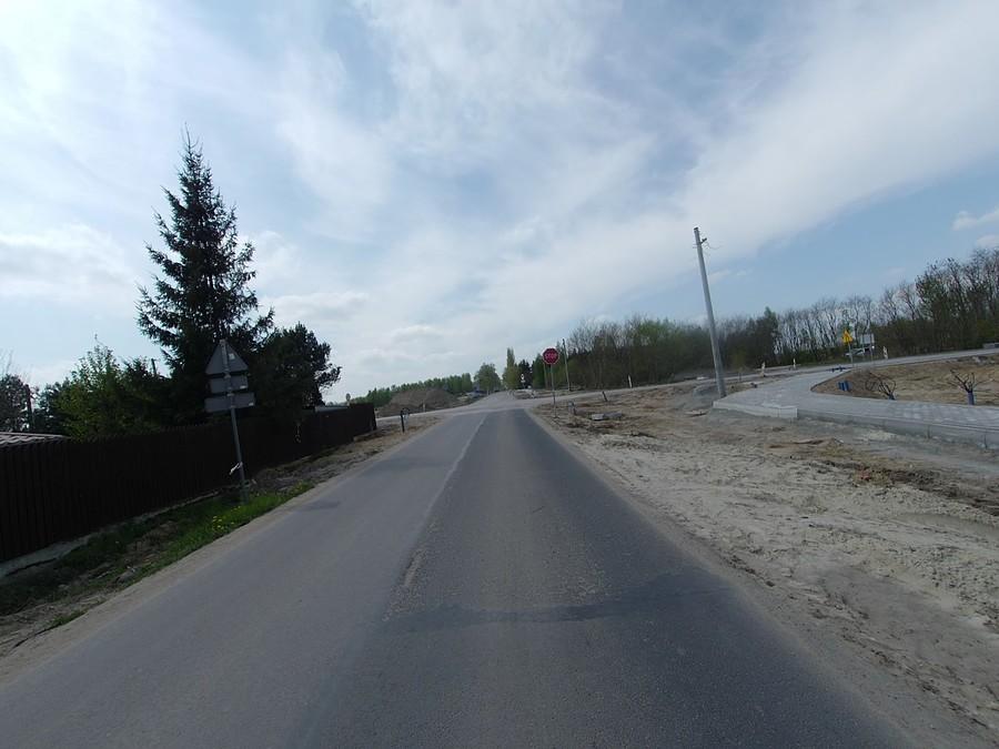 Remont drogi Czarnków - Gawartowa Wola