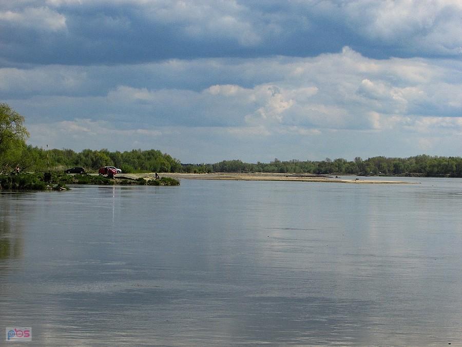 Wisła w okolicach Ostrówka