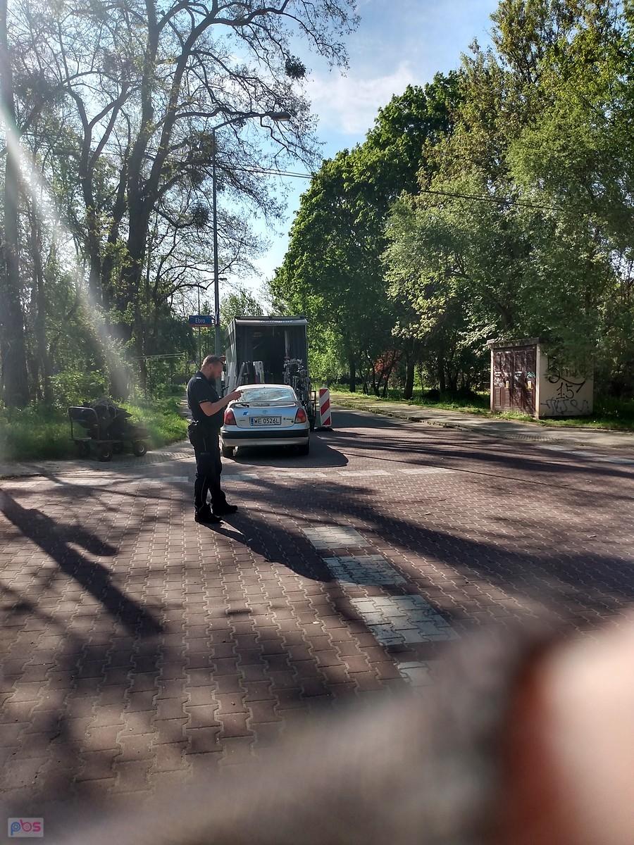 Na Boernerowie kręcili dziś film, ale jeszcze pozwolili mi przejechać, bo ekipa dopiero się rozstawaiała