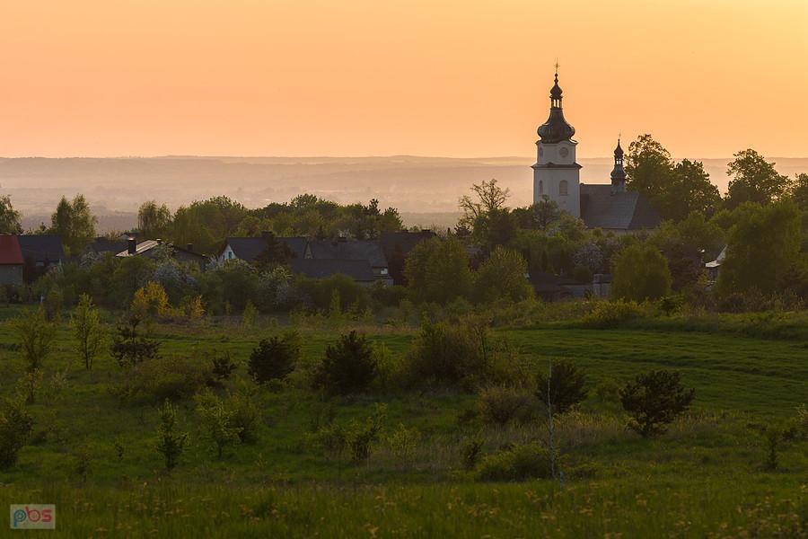 Przybynów - kościół Świętego Mikołaja